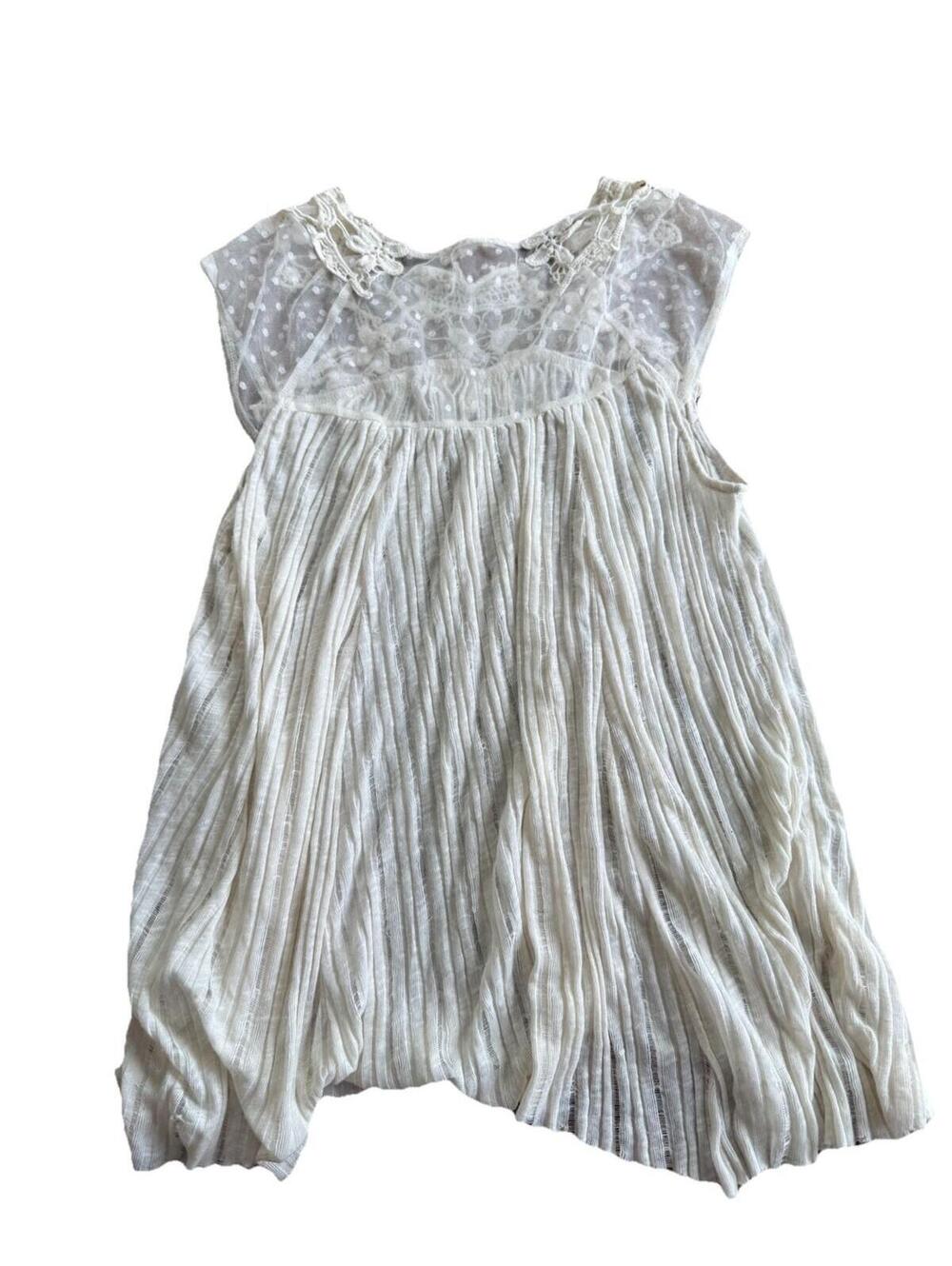 Silence + Noise Medium Tank Boho Chick Lace Gauzy Fairy Cream